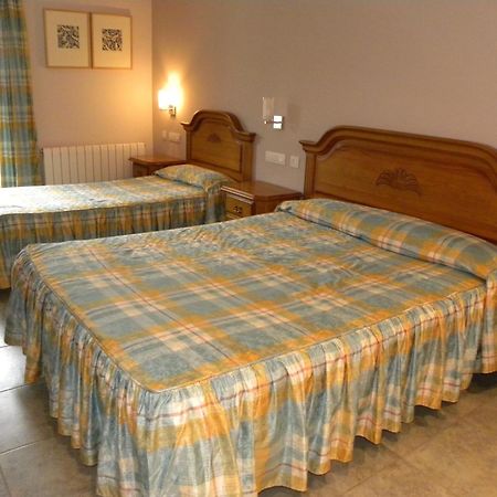 Hotel Duque De Calabria Manzanera Rum bild
